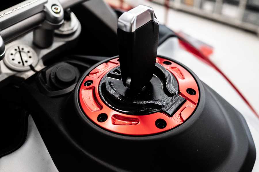 Key lock fuel cap for Ducati Mts1200/1260/V4-Hyp 950-KTM 1290